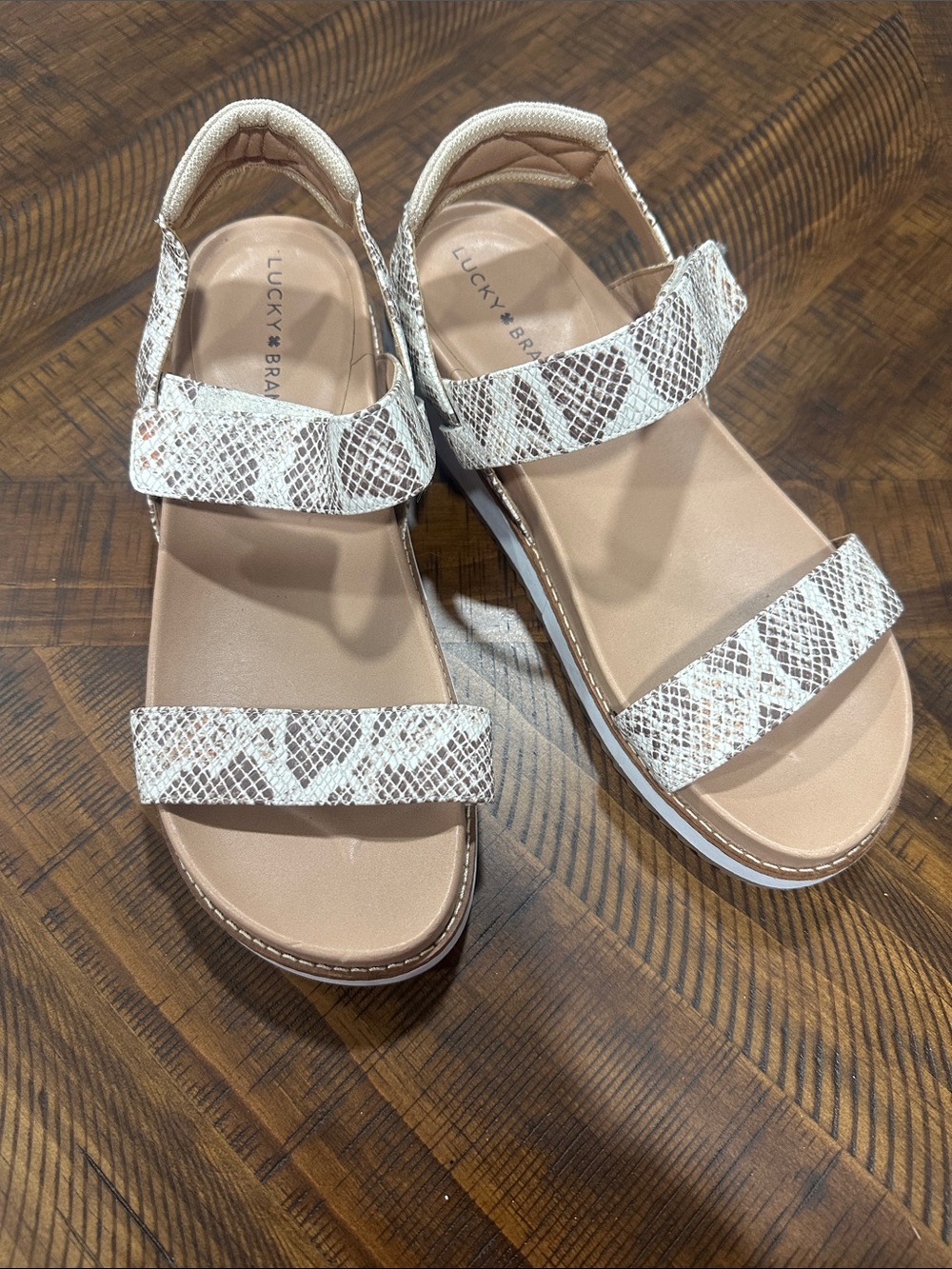 Lucky Brand Women's White and Brown Snake-Print Strappy Sandals Size 9.5